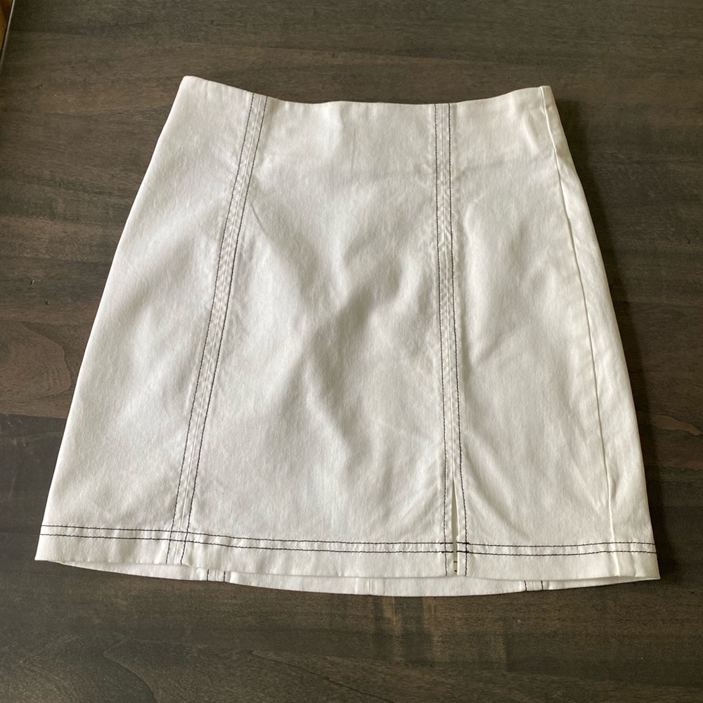 LF White Pencil Skirt with Black Trim
